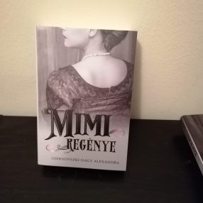   Puhatáblás könyv: Csernovszki-Nagy Alexandra: Mimi regénye