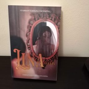   Puhatáblás könyv: Csernovszki-Nagy Alexandra: Lina múltja