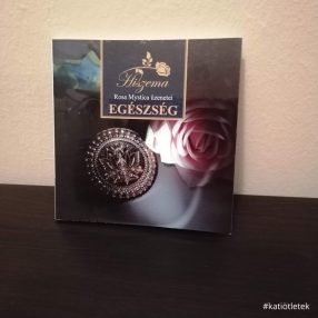 Puhatáblás könyv: Hiszema Heni: Egészség