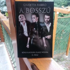 Puhatáblás könyv: Giuditta Fabbro: A bosszú