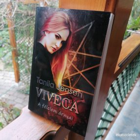   Puhatáblás könyv: Tanila Jensen: Viveca A félelem árnyai