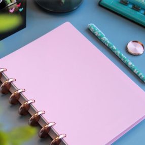 Ajándékötletek lapraforgókkal, színes korongokkal